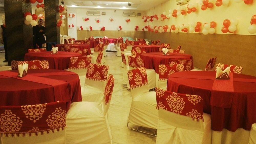 Red Carpet Hotels Noida Esterno foto